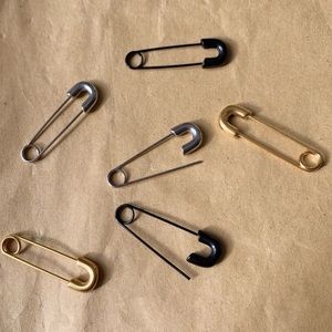 Safety pin earrings, pin earrings, silver safety pin earrings, black earrings